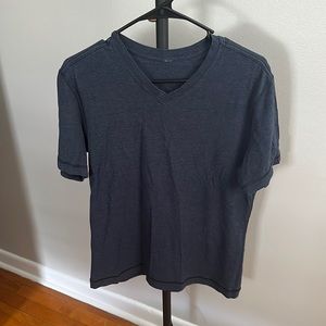 Lululemon Men’s Fundamental V-Neck T-Shirt